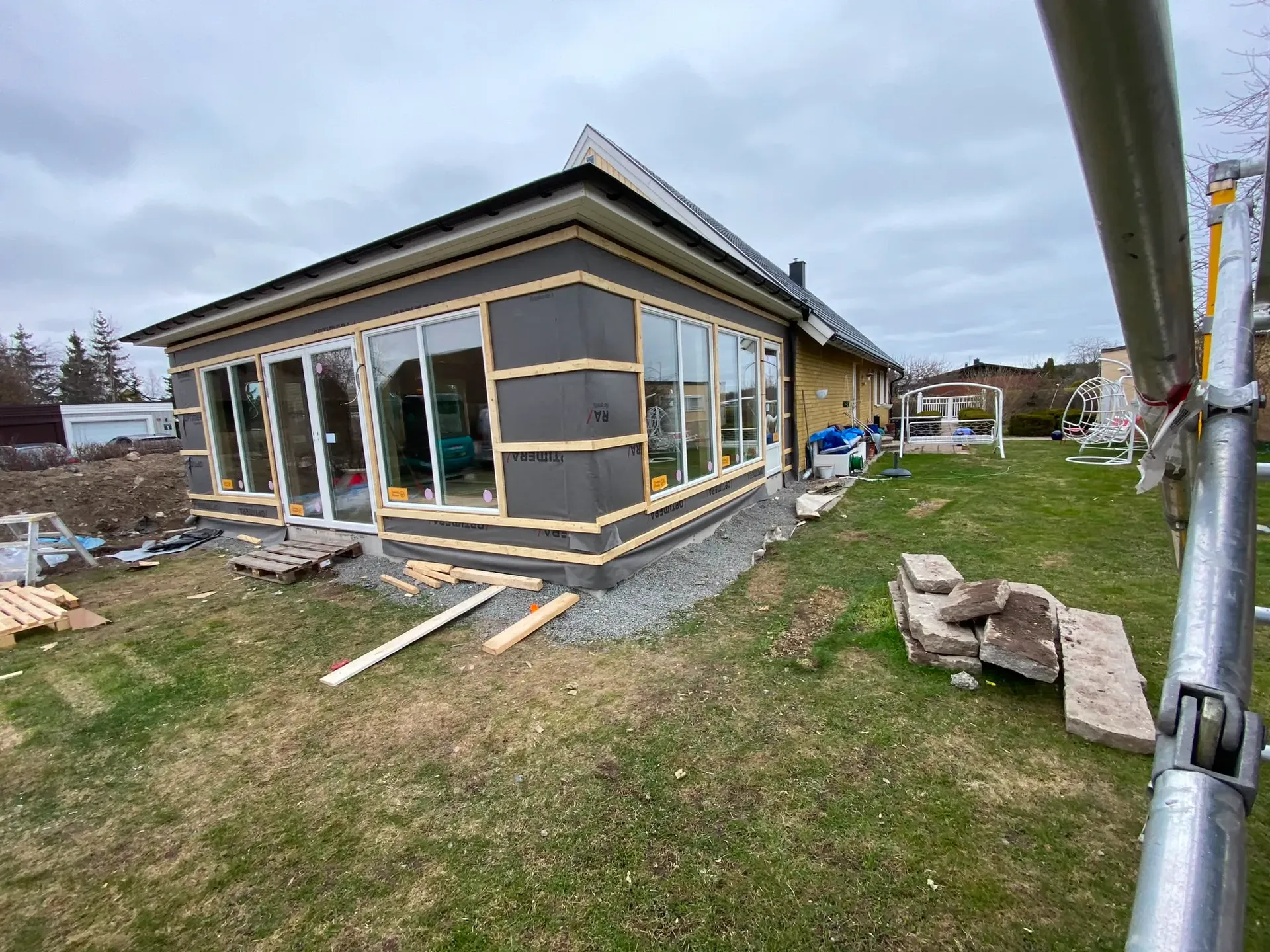 Pågående tillbyggnad vid villa